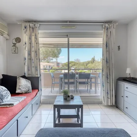 T2 In Lavandou - With Swimming Pool * Le Lavandou