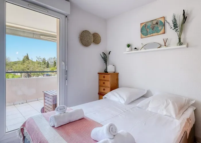 Apartman T2 In Lavandou - With Swimming Pool