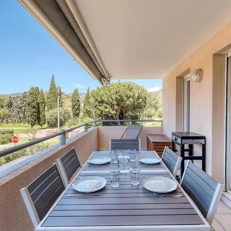 T2 In Lavandou - With Swimming Pool Apartment *