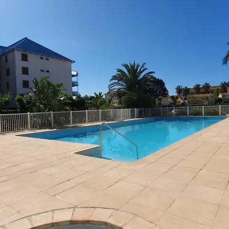 Apartment T2 In Lavandou - With Swimming Pool Le Lavandou