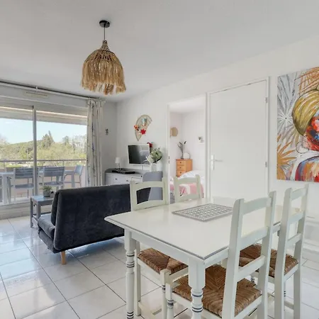 T2 In Lavandou - With Swimming Pool Le Lavandou